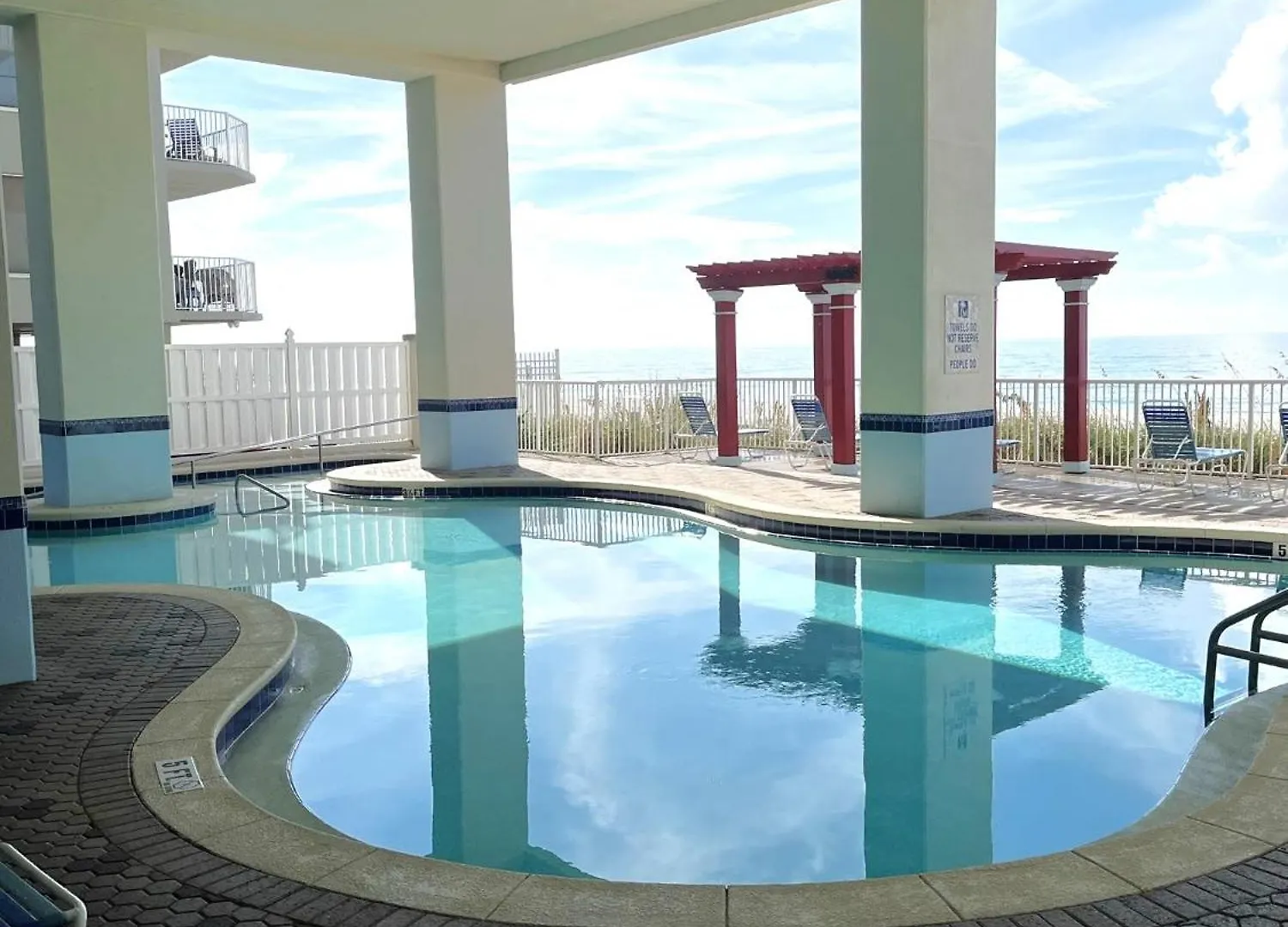 Apartmán Majestic Blue Dolphin Panama City Beach 0*,  USA