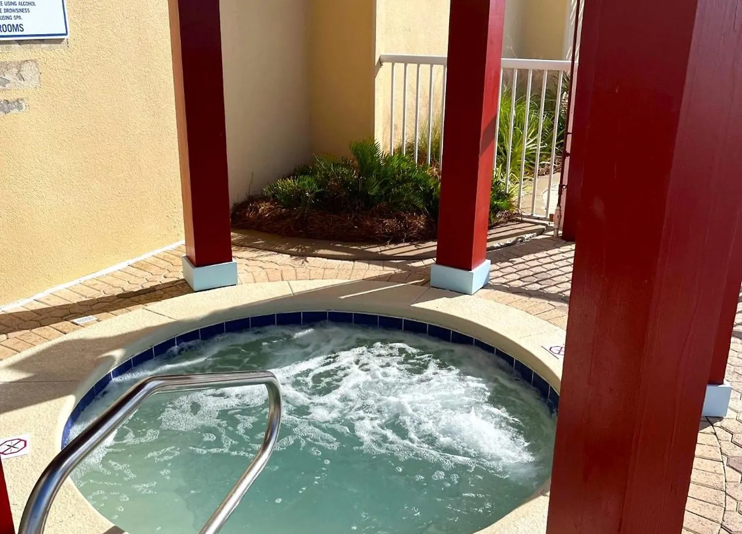 Majestic Blue Dolphin Apartment Panama City Beach